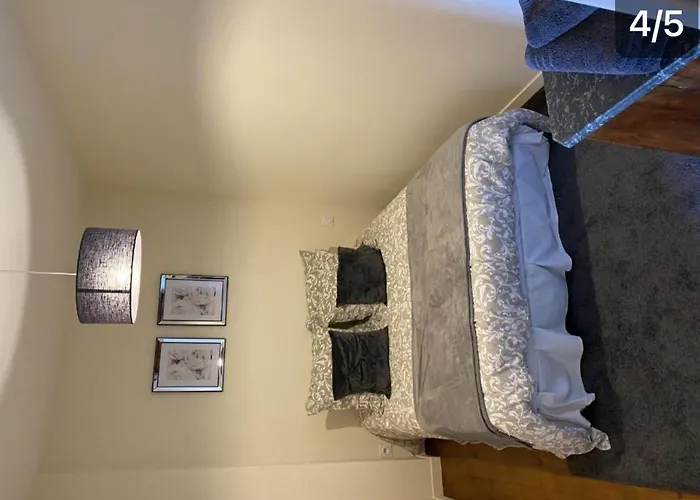 D'hotes Autour De La Rose 3* أونفلور