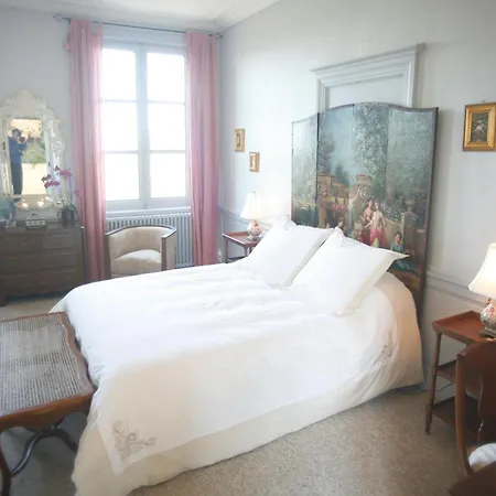 D'hotes Autour De La Rose Bed & Breakfast *