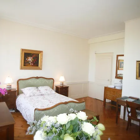 D'hotes Autour De La Rose 3*
