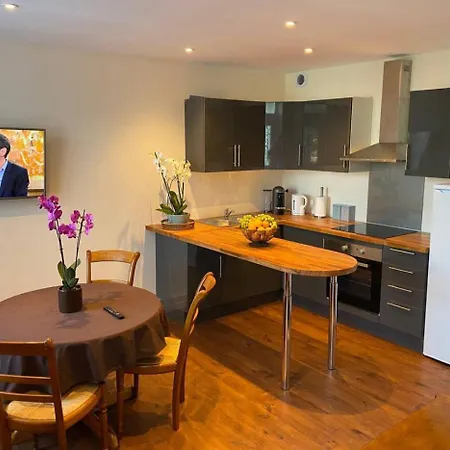 D'hotes Autour De La Rose