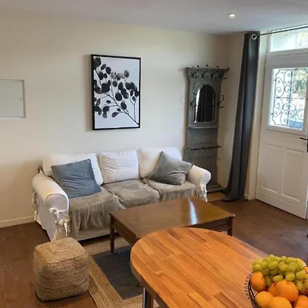 D'hotes Autour De La Rose Couette-café 4*