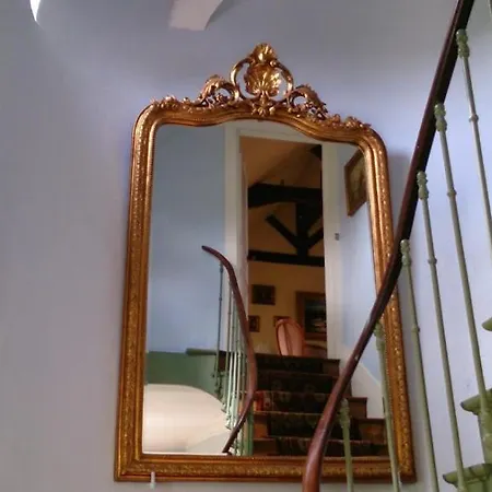 Couette-café D'hotes Autour De La Rose 4*