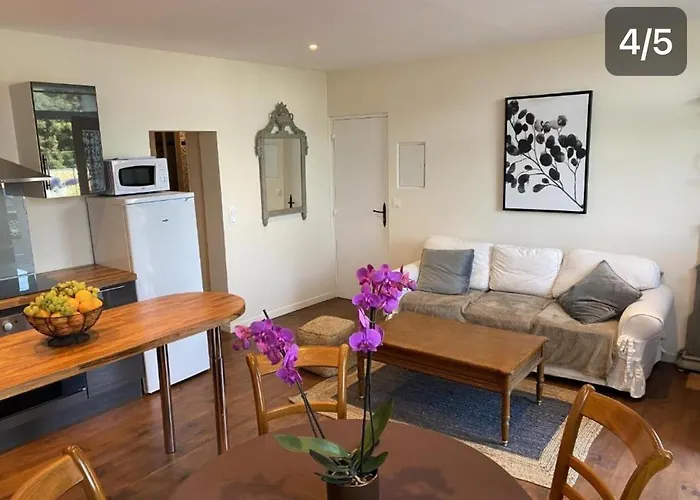 D'hotes Autour De La Rose